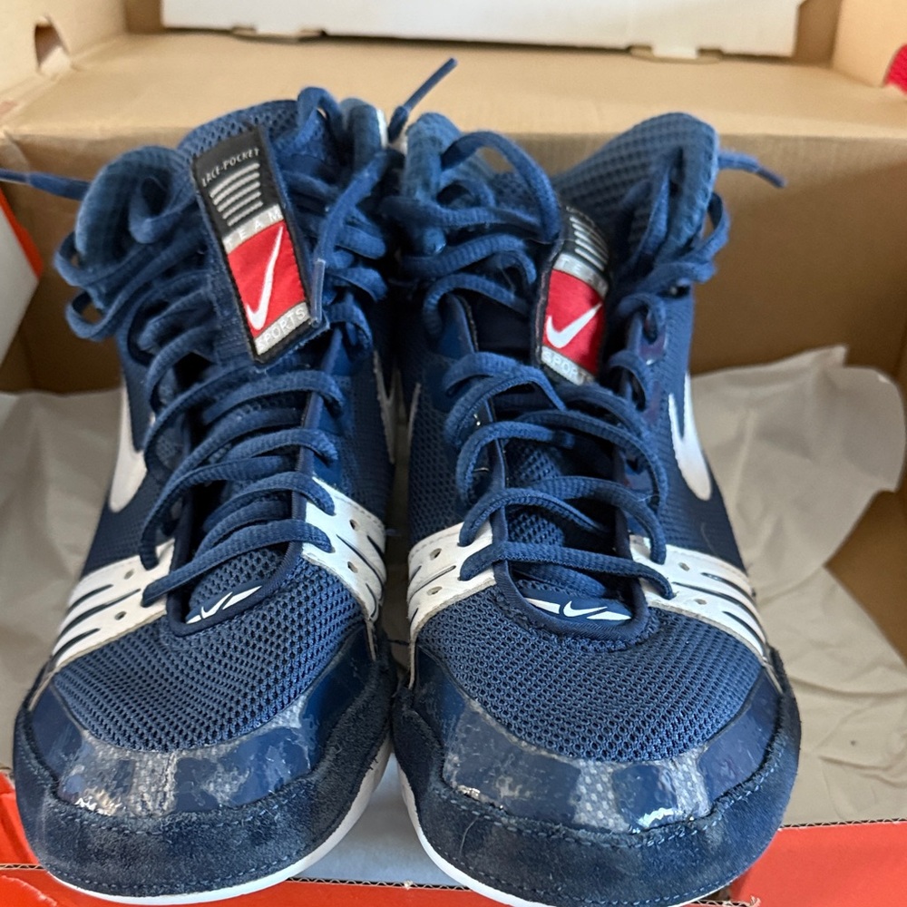 Nike Freek Navy and White High-Top Wrestling Sneakers